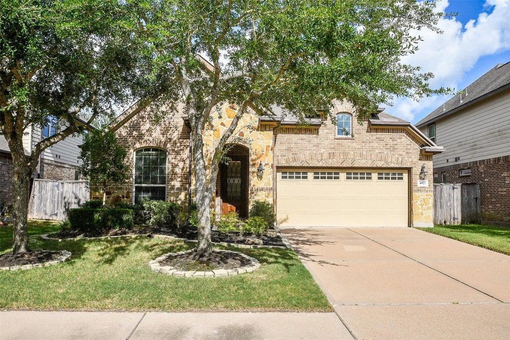 Photo of 4827 Addison Forest Trail, Katy, TX 77494 (MLS # 19209675)