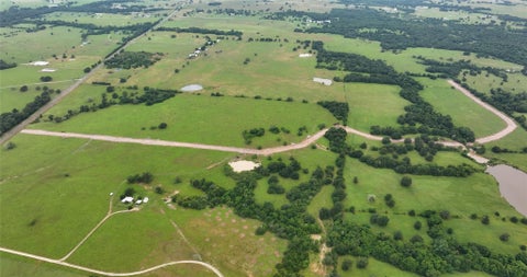 Photo of 18 Baker Ridge Road, Madisonville, TX 75852 (MLS # 56227228)