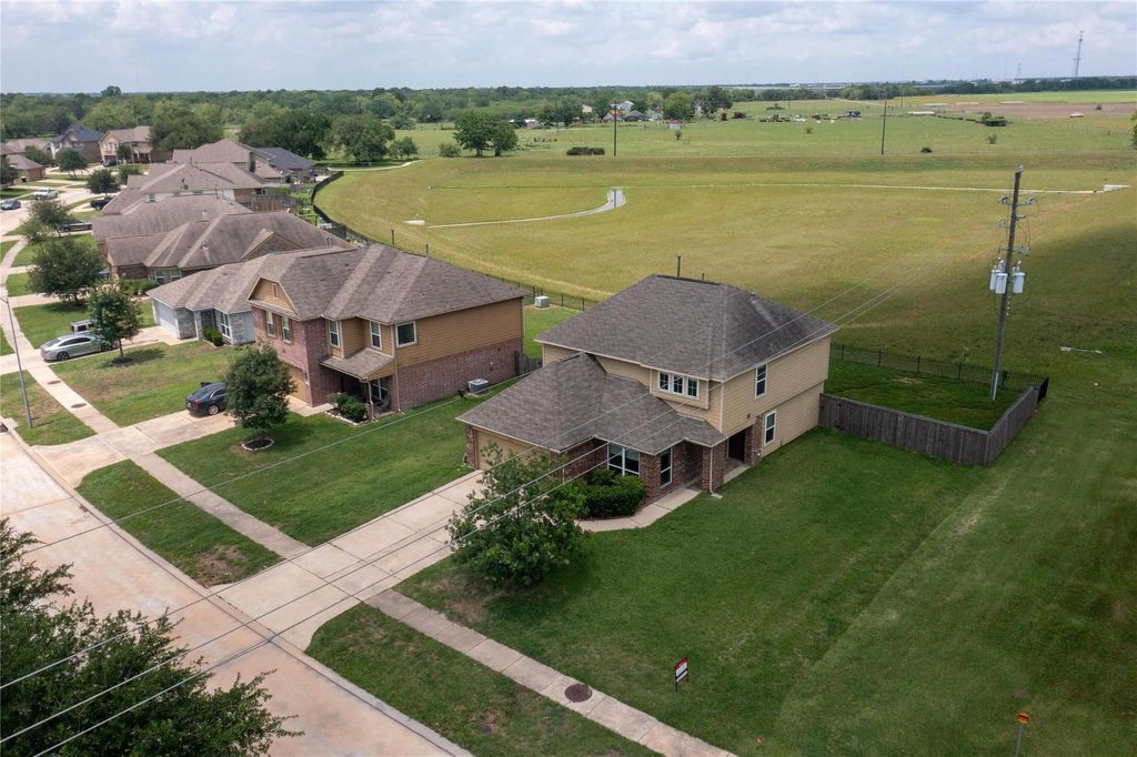 Photo of 2102 Red Cedar Trail Trl, Rosenberg, TX 77471 (MLS # 11411914)