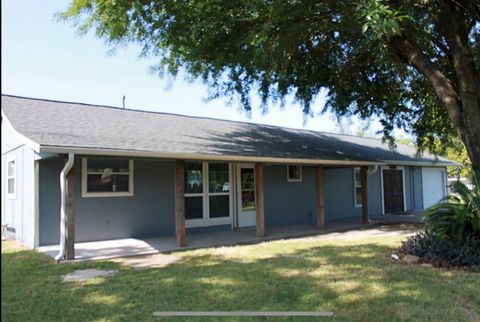 Photo of 15602 Lillja Road, Houston, TX 77060 (MLS # 23235775)