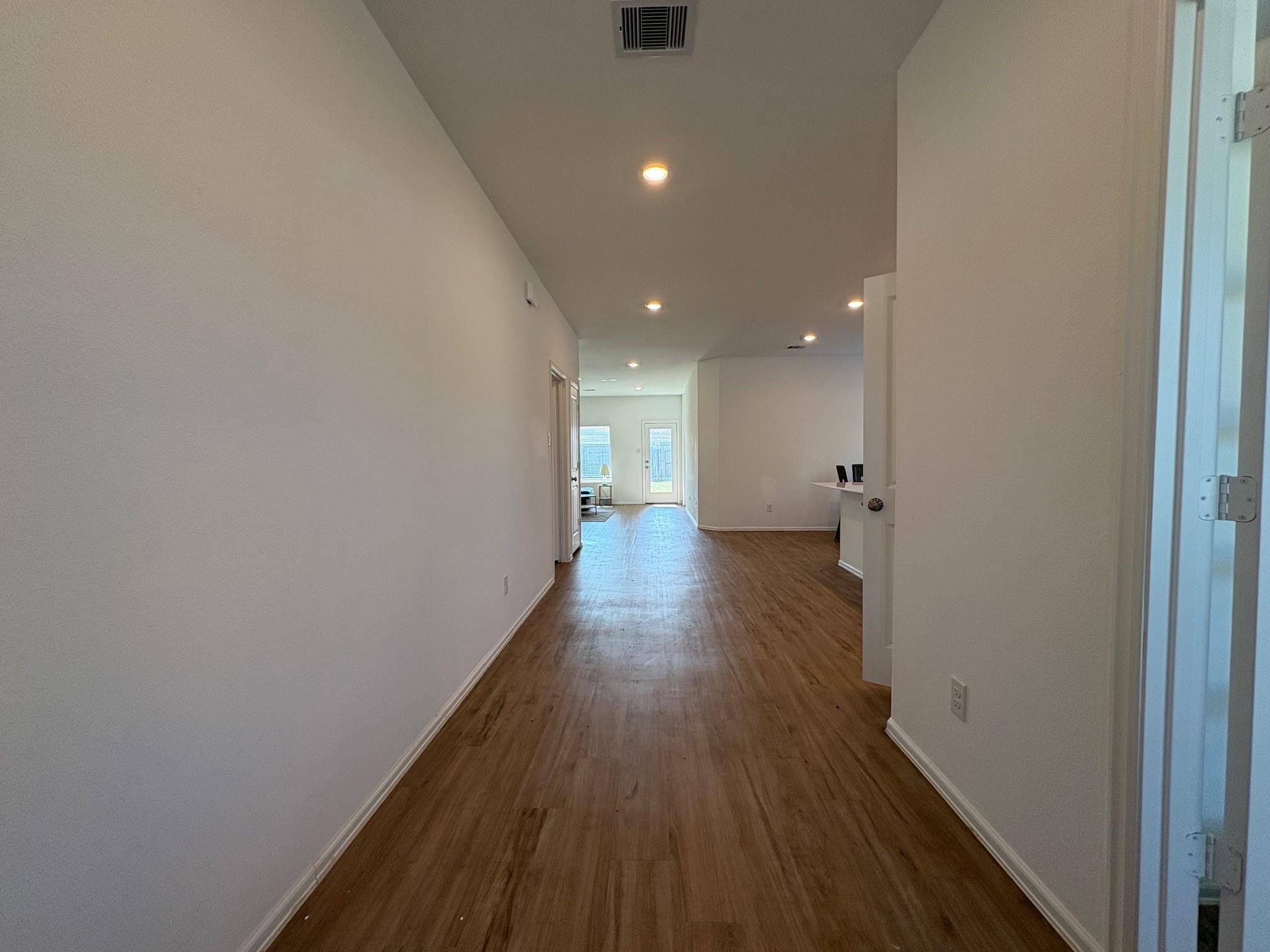 9915 Highland Harvest Drive