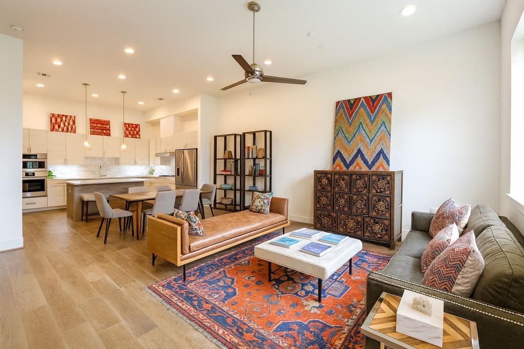 Photo of 3405 Robin Rose Lane, Houston, TX 77080 (MLS # 94974417)