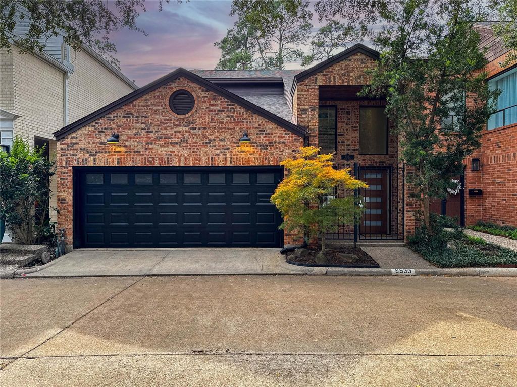 Photo of 9533 Bayou Brook Street, Houston, TX 77063 (MLS # 73729873)