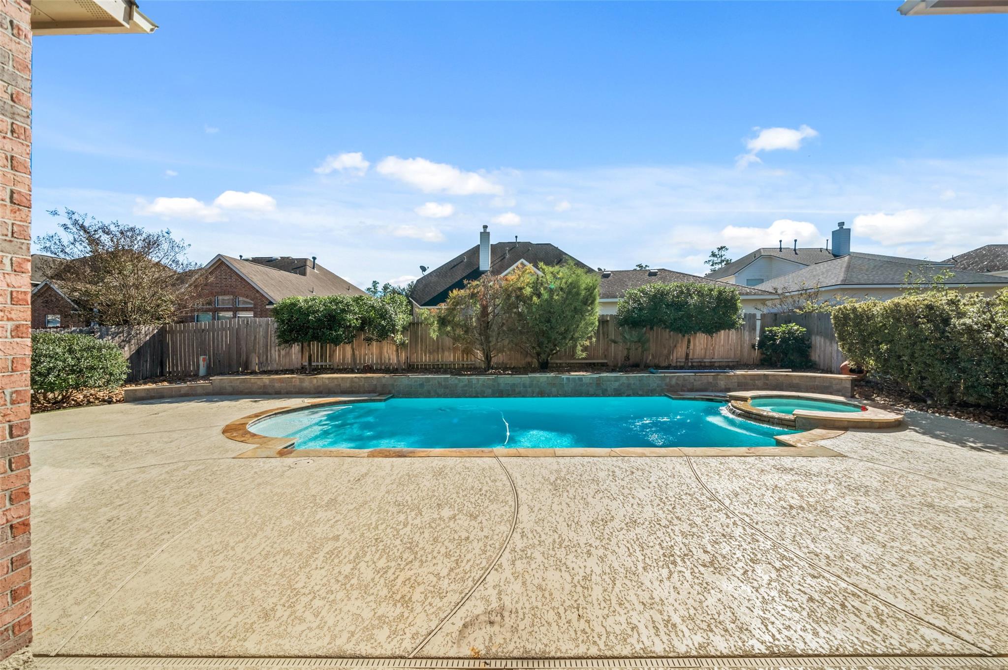 25802 Northcrest Drive