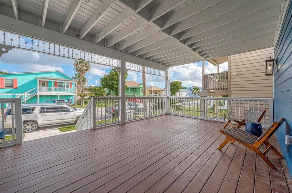 Photo of 1110 Avenue K #DOWN, Galveston, TX 77550 (MLS # 61021230)