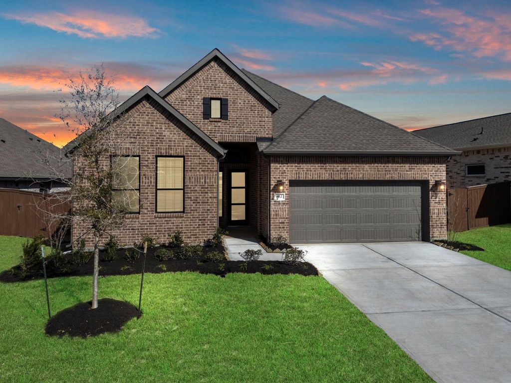 Photo of 412 Hillview Nature, New Caney, TX 77357 (MLS # 25901107)