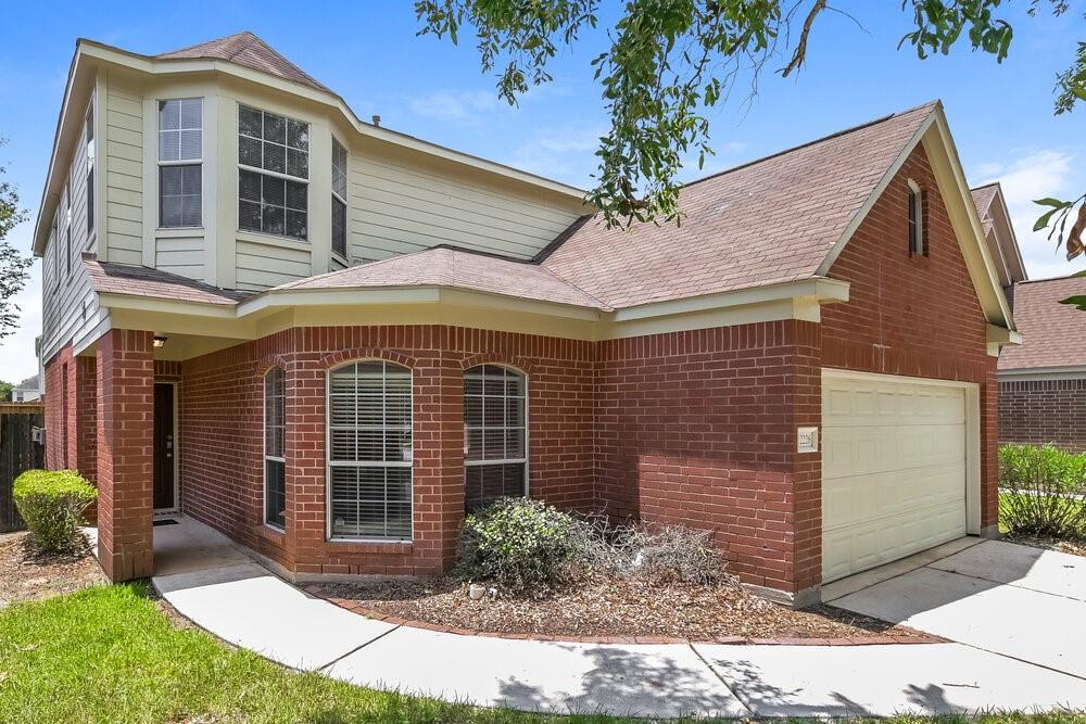 12226 Carriage Oak Circle