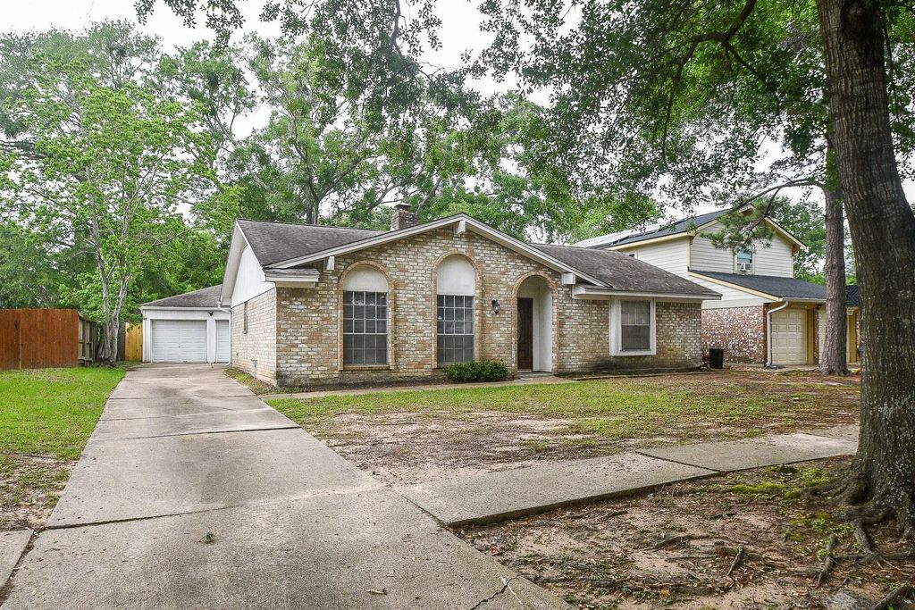 Photo of 422 Skywood Drive, Houston, TX 77090 (MLS # 10861202)