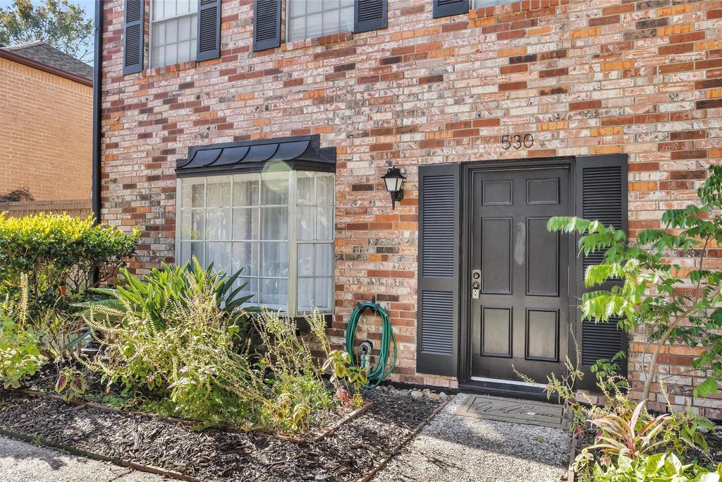 Photo of 11515 Burdine Street #530, Houston, TX 77035 (MLS # 84735163)