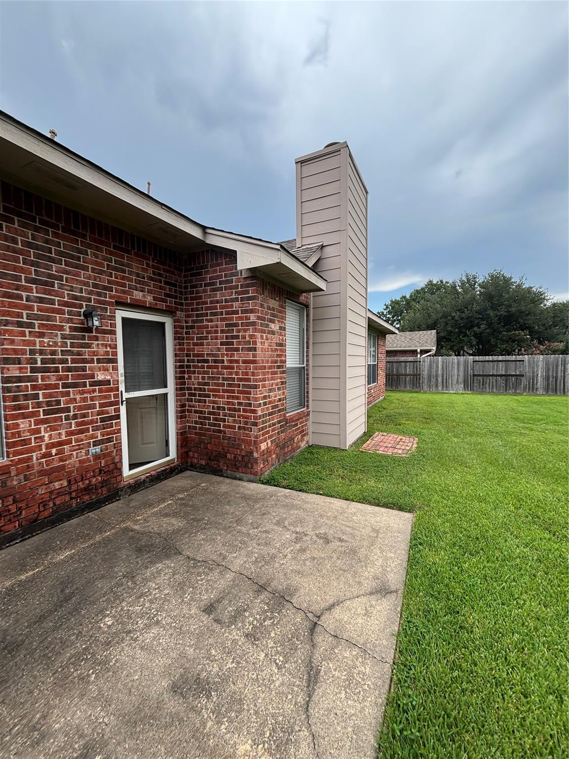 15806 Laurel Cove