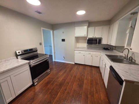 Photo of 465 N Horton Street, La Grange, TX 78945 (MLS # 54382393)
