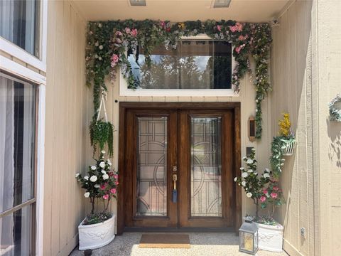 Homes For Rent - 2358 Binley Drive<br/> Houston, TX 77077