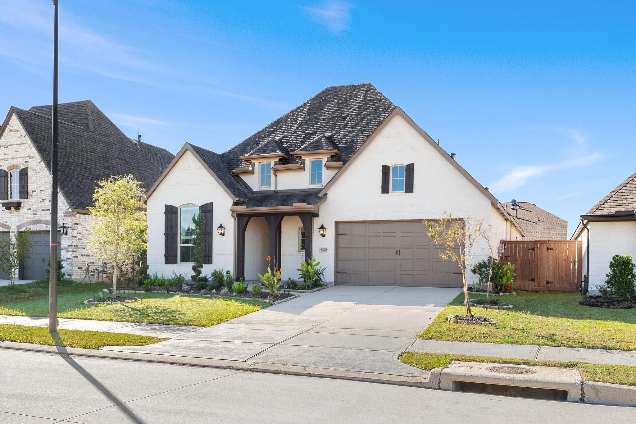 23607 Bottlebrush Terrace Trail