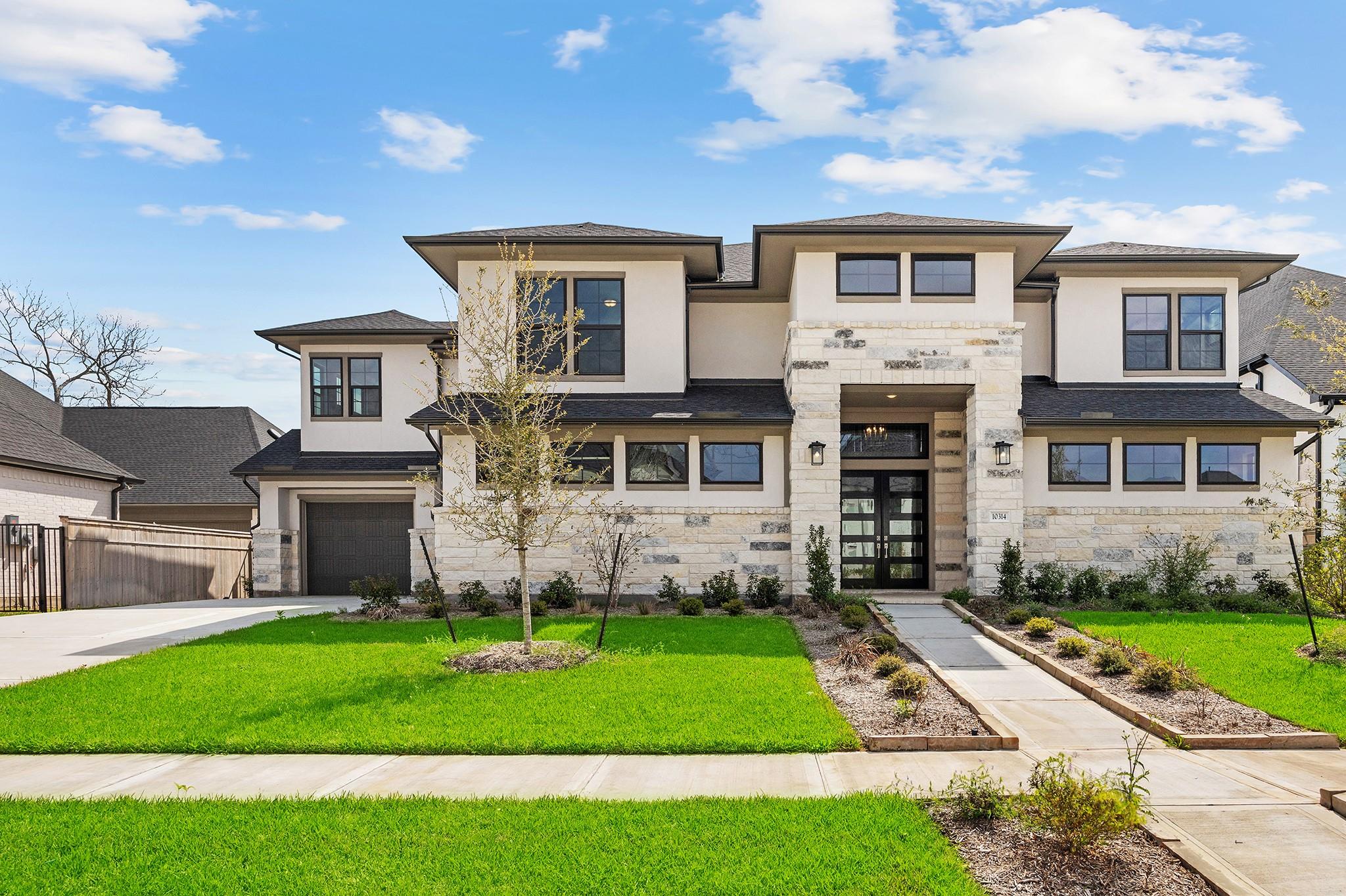 10314 Forest Lake Drive