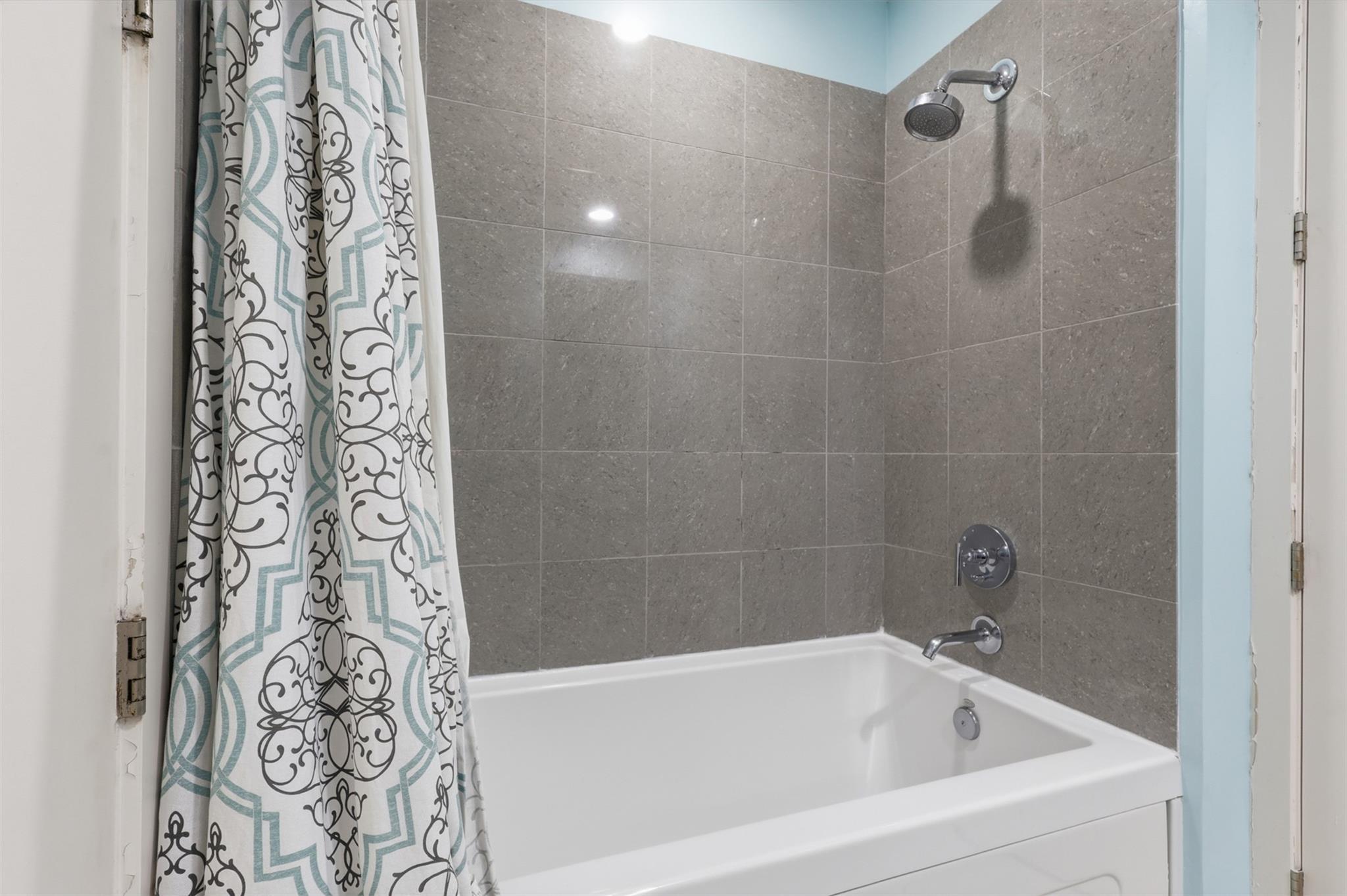 10327 Termini San Luis Pass Road 407