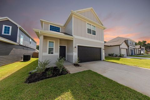 Photo of 13316 Burbot Drive, Conroe, TX 77384 (MLS # 48101358)