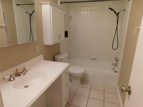 Tiny photo for 472 N Post Oak Lane, Houston, TX 77024 (MLS # 2183725)