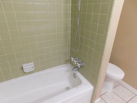 Tiny photo for 472 N Post Oak Lane, Houston, TX 77024 (MLS # 2183725)