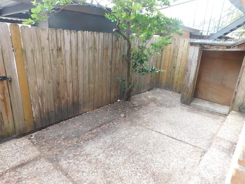 Tiny photo for 472 N Post Oak Lane, Houston, TX 77024 (MLS # 2183725)