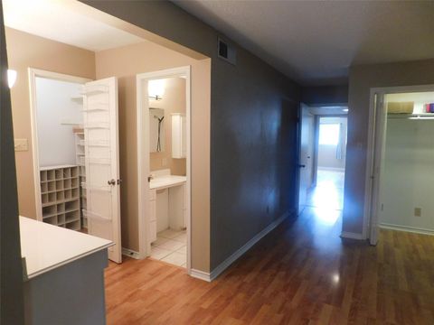 Tiny photo for 472 N Post Oak Lane, Houston, TX 77024 (MLS # 2183725)