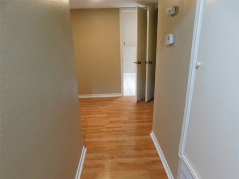 Tiny photo for 472 N Post Oak Lane, Houston, TX 77024 (MLS # 2183725)