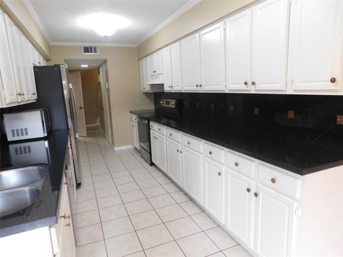 Tiny photo for 472 N Post Oak Lane, Houston, TX 77024 (MLS # 2183725)
