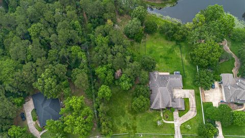 Photo of 12126 Pin Oak Drive, Magnolia, TX 77354 (MLS # 59796892)