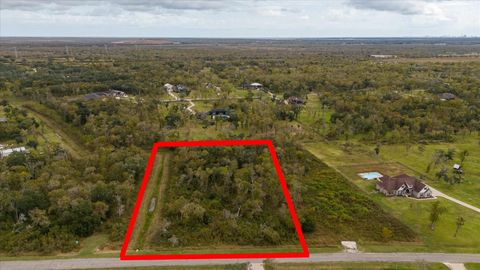 Photo of 32003 Bayou Bend, Richwood, TX 77515 (MLS # 69499353)