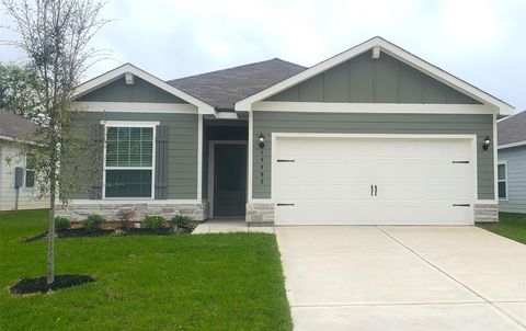 Photo of 15462 Maple Terrace Drive Dr, Conroe, TX 77303 (MLS # 32453651)