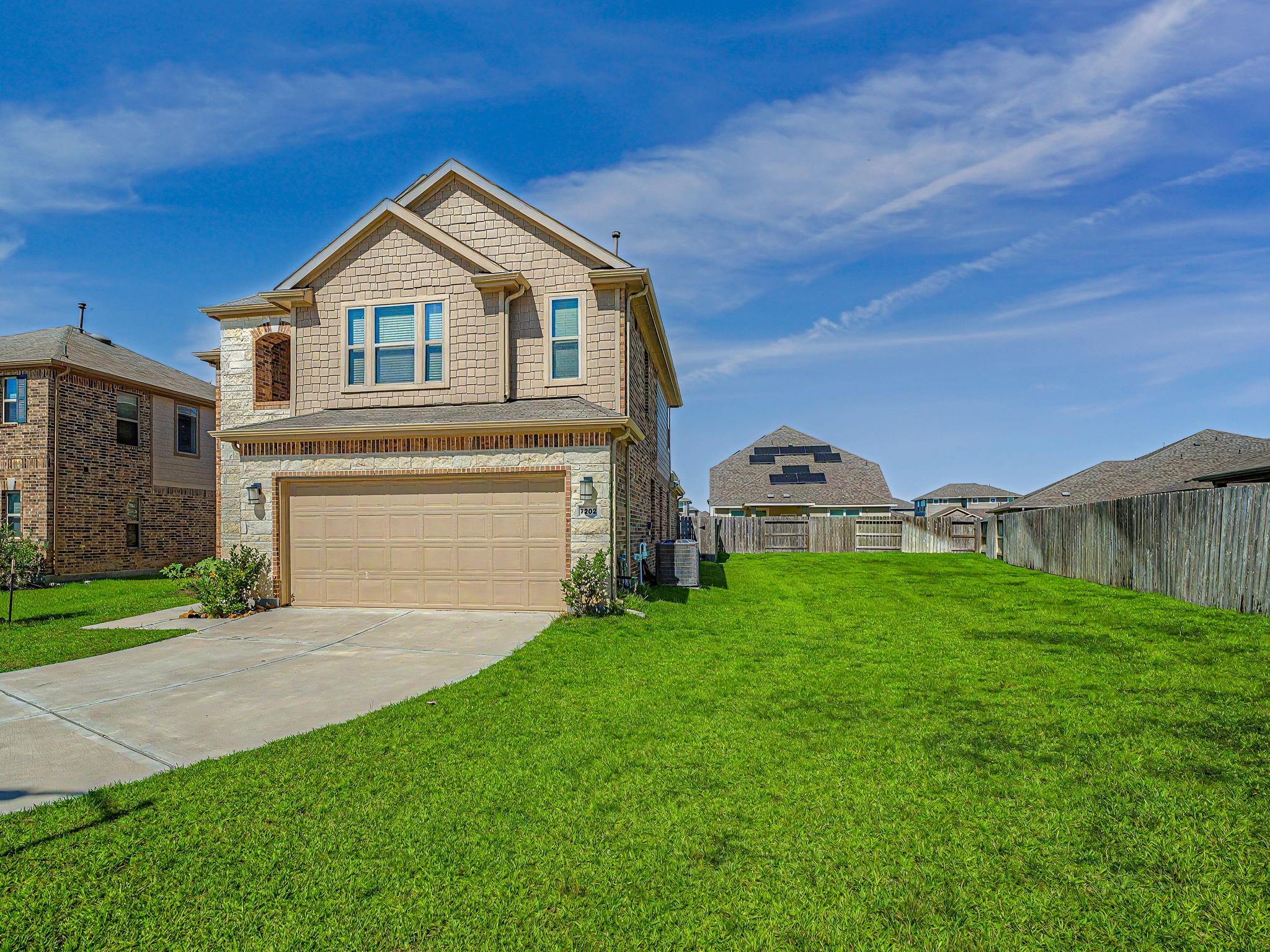 7202 Bakersfield Court