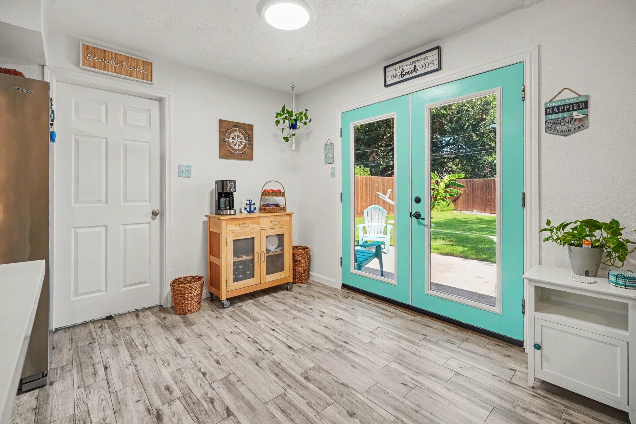 5003 Meadow Lark Lane