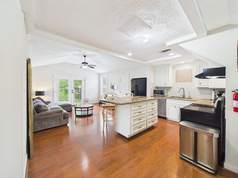 Photo of 5110 Academy Street #5, Houston, TX 77005 (MLS # 40931288)