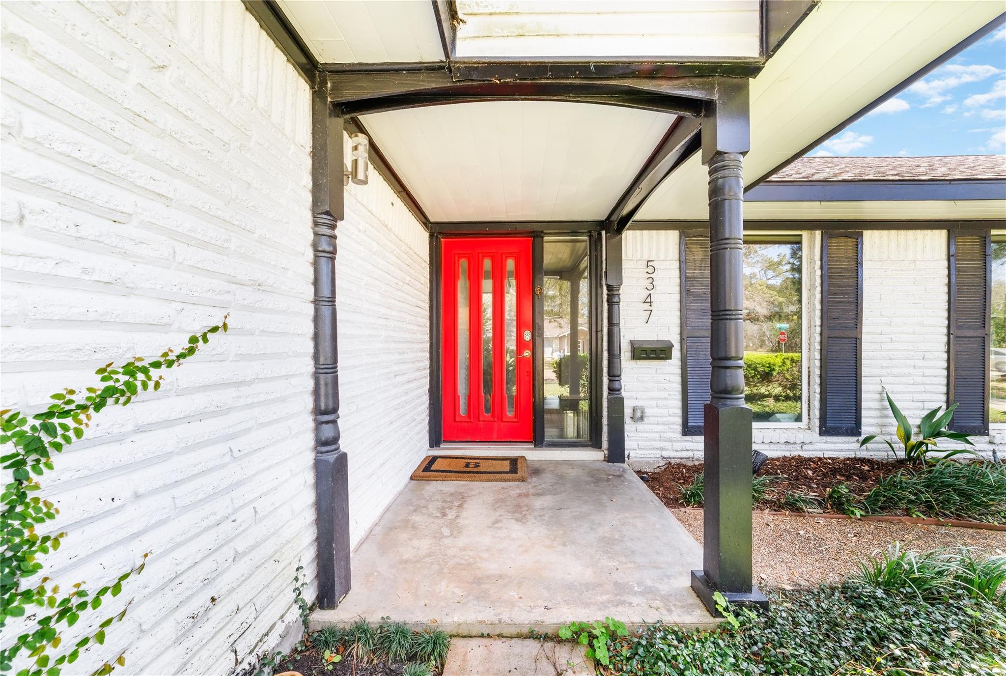 5347 Rutherglenn Drive