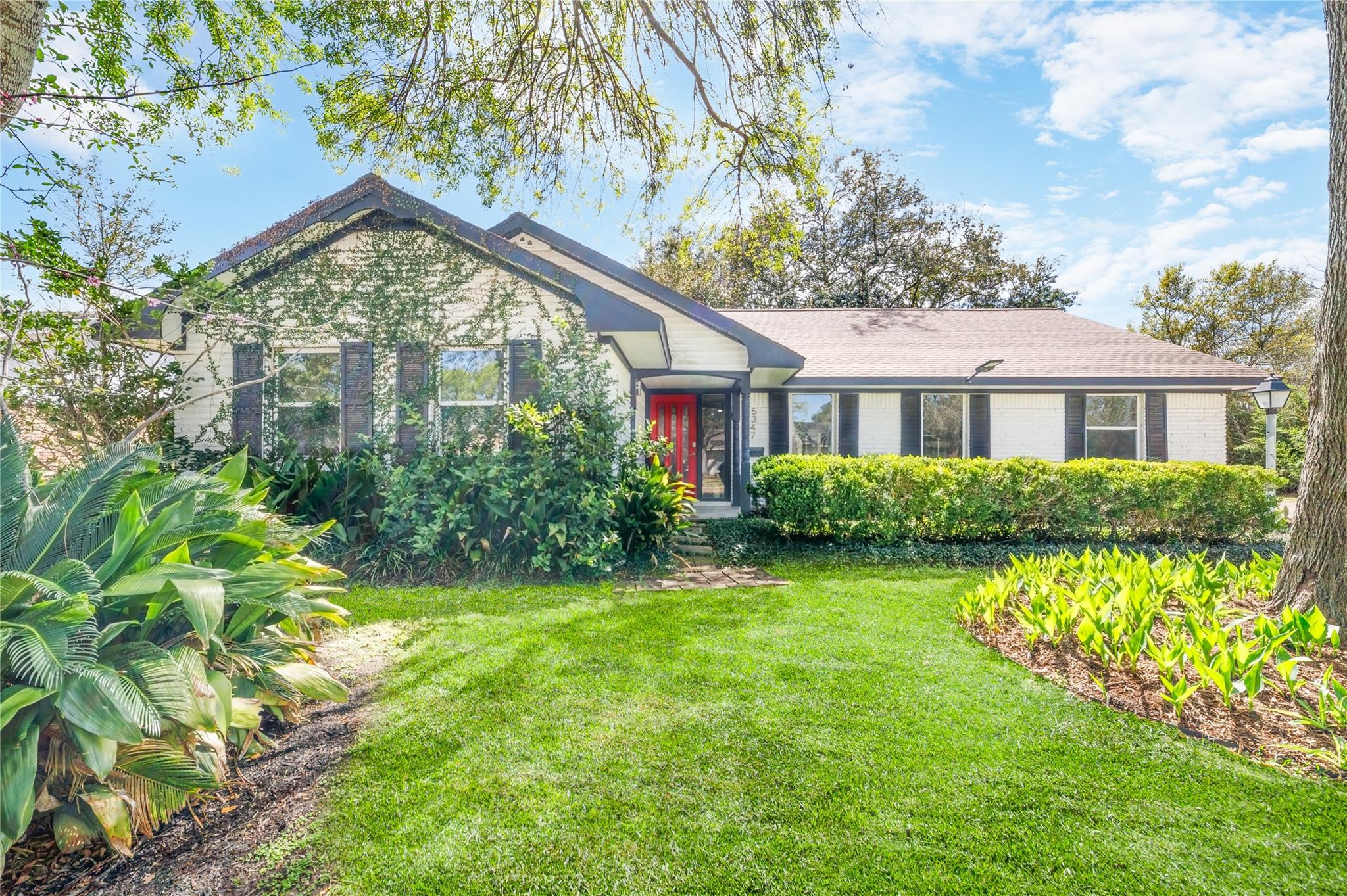 5347 Rutherglenn Drive