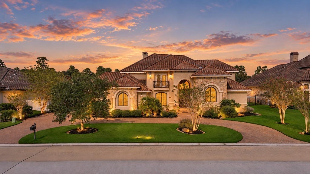 Photo of 26 Post Shadow Estate Drive Dr, Spring, TX 77389 (MLS # 3990586)