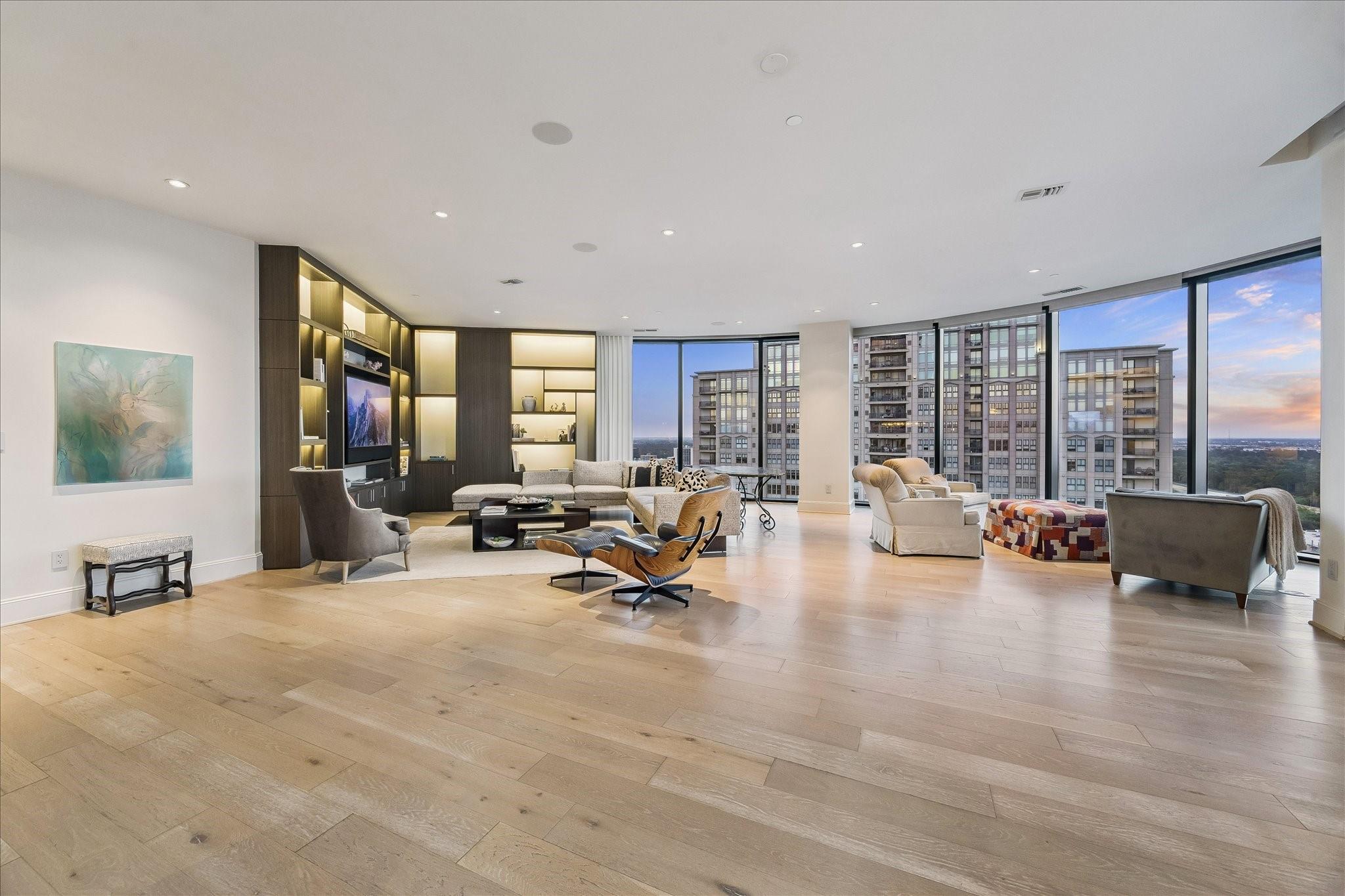 1409 Post Oak Boulevard 2202