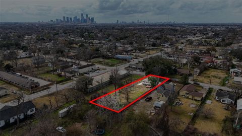 4010 Wayne Street Houston TX 77026