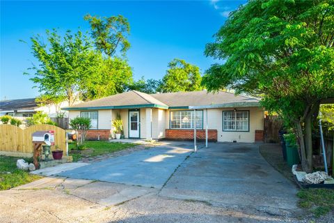 Photo of 13506 Bandera Street, Houston, TX 77015 (MLS # 43374136)