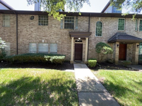 Photo of 2136 Gemini Street, Houston, TX 77058 (MLS # 10376235)