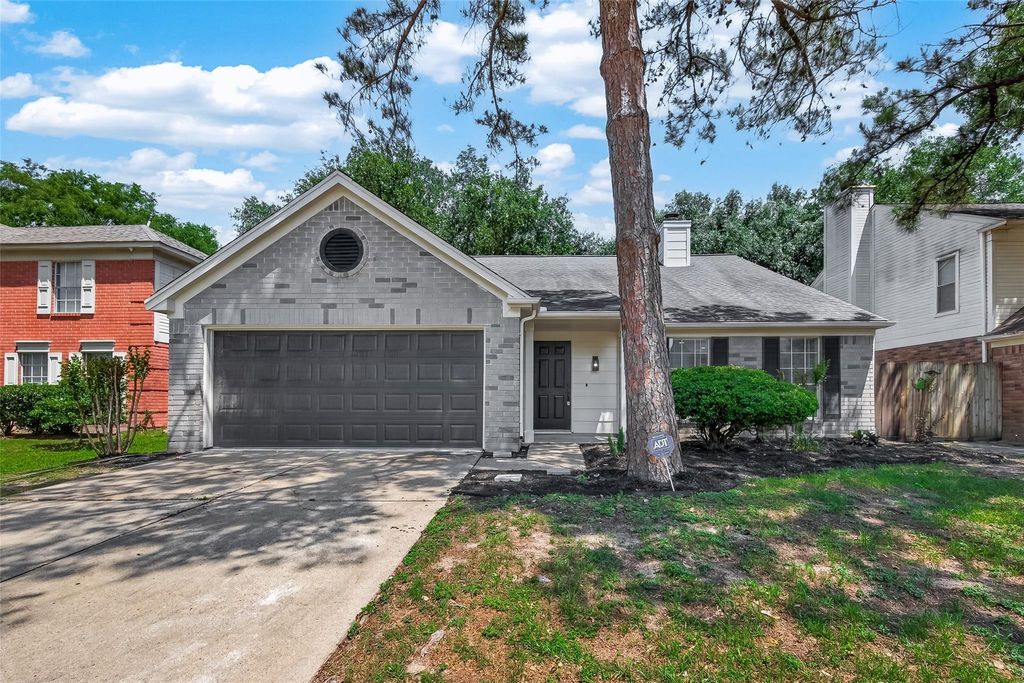 Photo of 9610 Cabin Creek Drive, Houston, TX 77064 (MLS # 50594031)