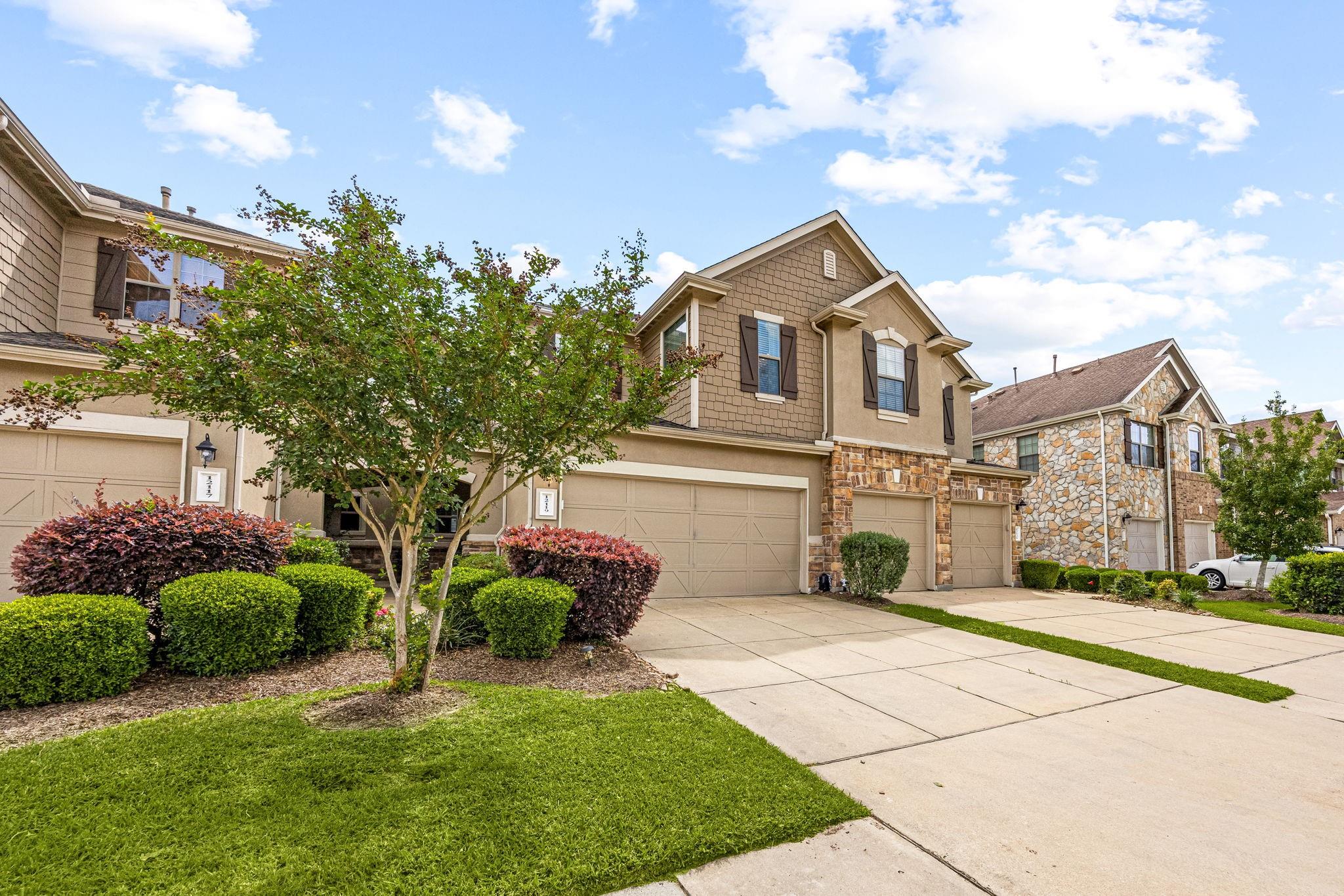 12119 Medina Lake Drive