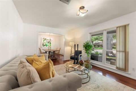 Photo of 5623 Dumfries Drive, Houston, TX 77096 (MLS # 62253487)