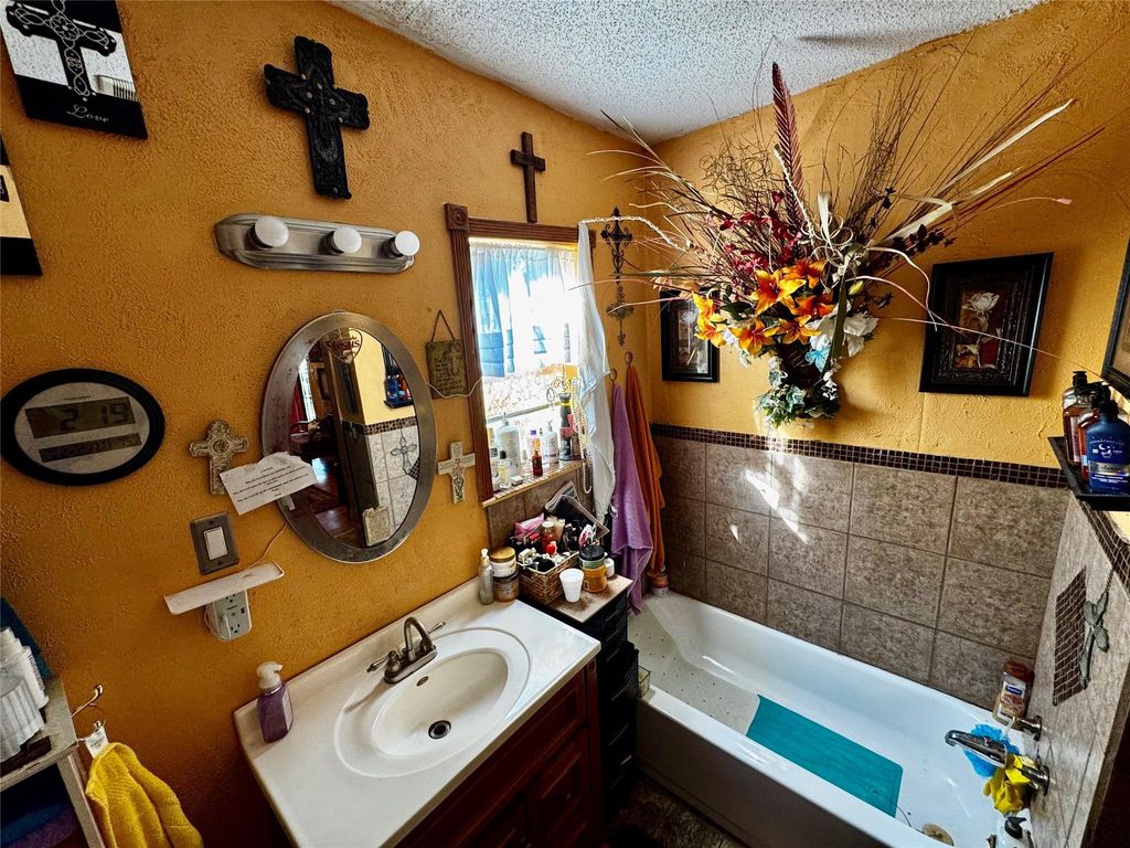 Photo of 2375 Brickyard Road, Beaumont, TX 77703 (MLS # 20663803)