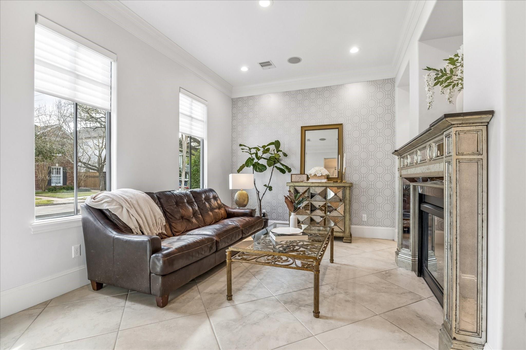 4022 Coleridge Street