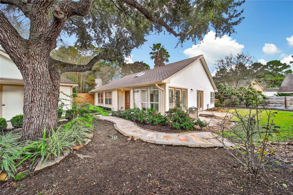 Photo of 3426 Cape Forest Drive, Kingwood, TX 77345 (MLS # 70069280)