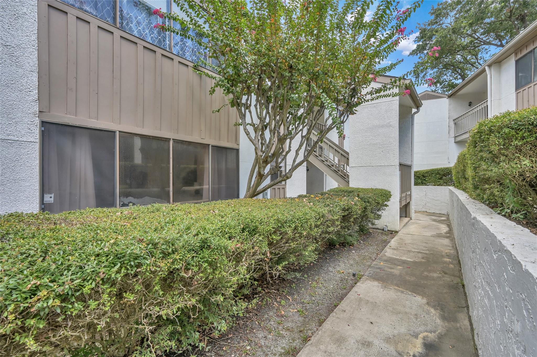 12100 Melville Drive 403D