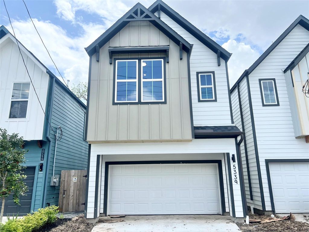 Photo of 5339 Larkin Street, Houston, TX 77007 (MLS # 92840987)