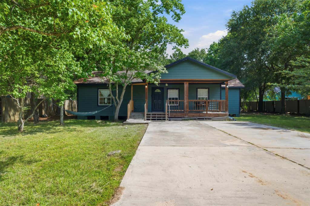 Photo of 25921 Essex, New Caney, TX 77357 (MLS # 78038695)