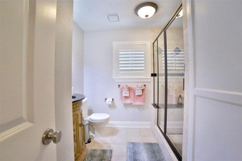 Tiny photo for 2625 Peckham Street Street, Houston, TX 77098 (MLS # 33454478)