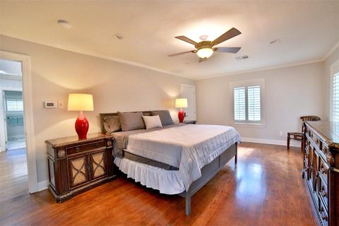 Tiny photo for 2625 Peckham Street Street, Houston, TX 77098 (MLS # 33454478)
